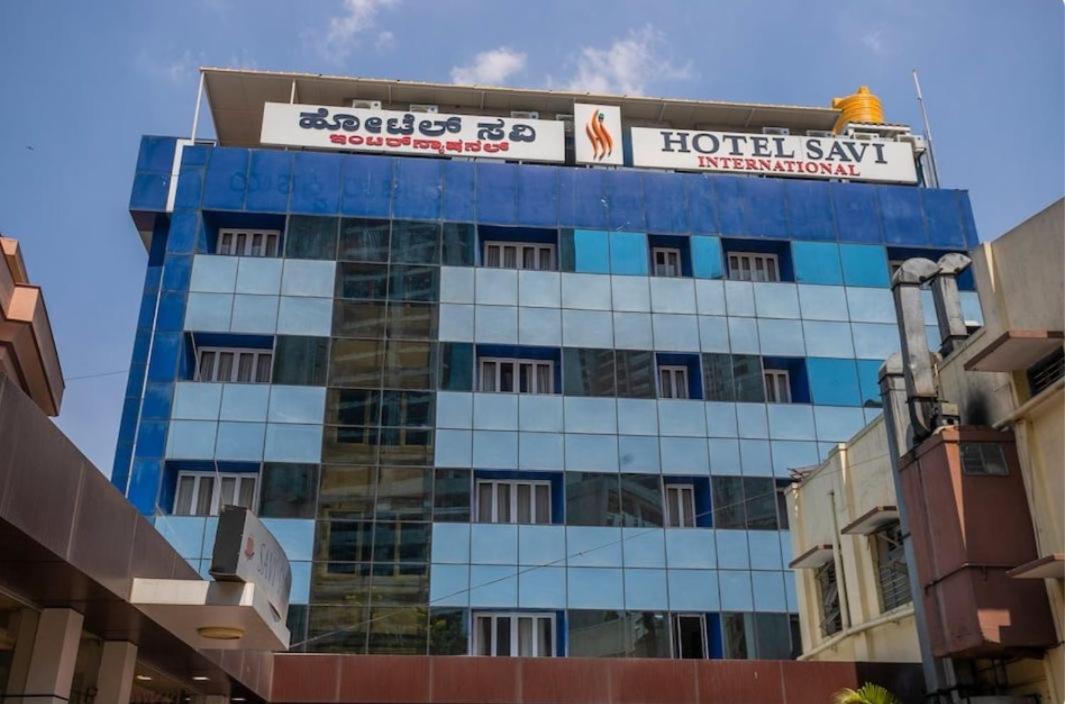 Hotel Savi Inn Bangalore Exterior photo